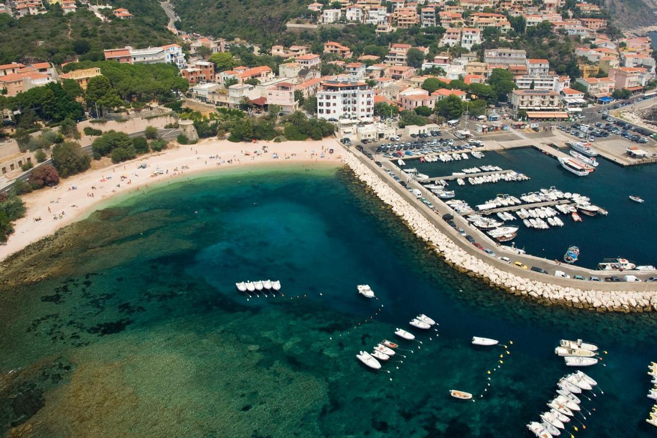 Bue Marino Hotel & Roof Lounge Cala Gonone Εξωτερικό φωτογραφία